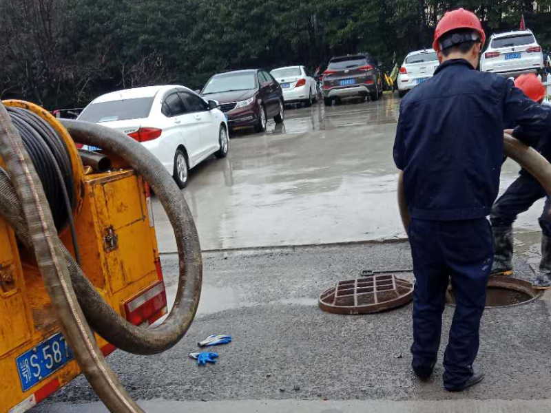 东丽空港经济区清洗管道，隔油池清理，工地抽粪抽污水