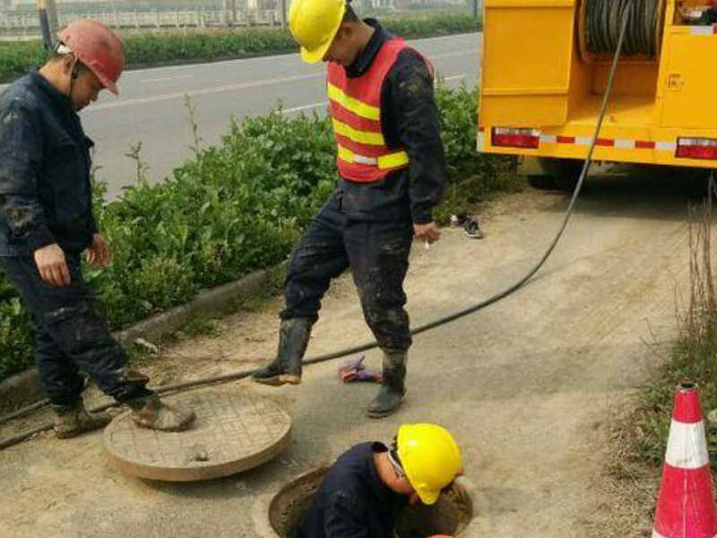 东丽区清理化粪池抽粪 高压清洗管道