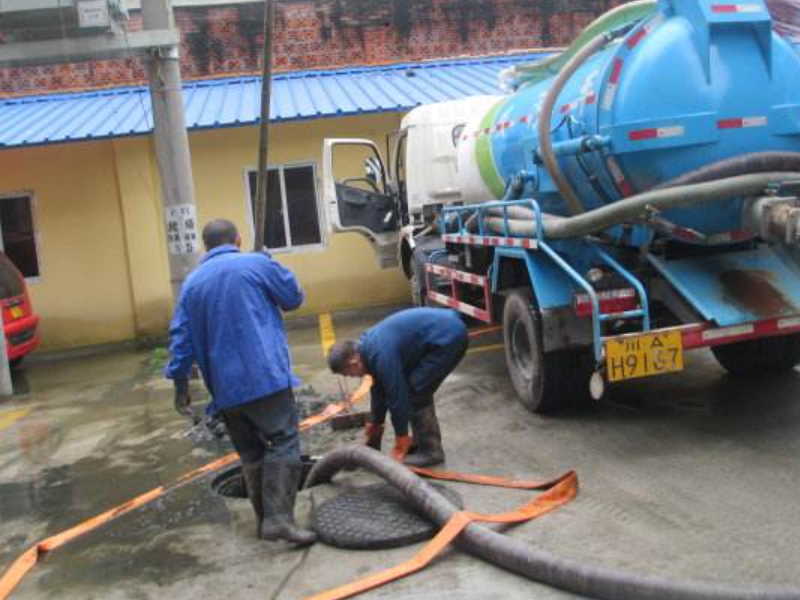 东丽区环卫抽粪 清理化粪池 隔油池清掏欢迎咨询