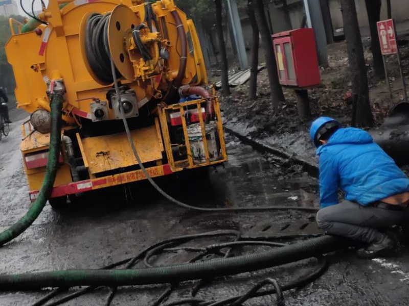 东丽区军粮城市政管道清淤 抽污水 抽泥浆 清理粪池