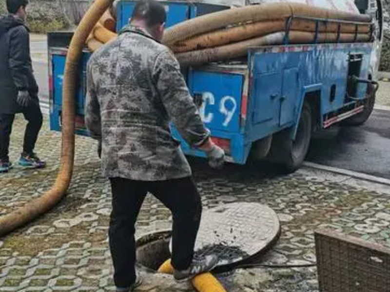 东丽区津塘路专业各种管道疏通清洗抽粪 修改上下水管